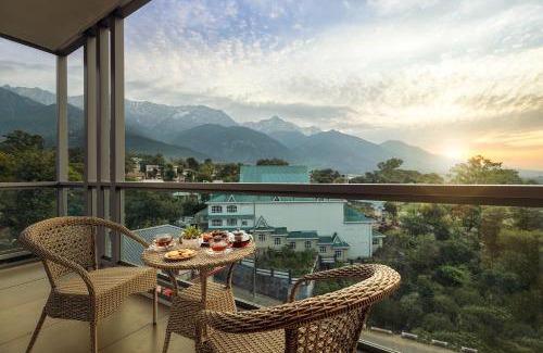 Sidhpur Hotel | INFINITEA CENTRIC DHARAMSHALA