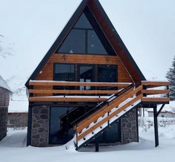 Gergeti Ski Chalet | Infinity Chalets in Kazbegi