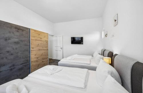 Center Apartment | Infinity Stay Kaiser Wilhelm Bruecke