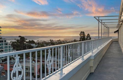 Park West Resort | Inn at the Park