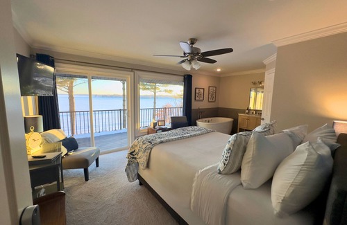Chippewa Falls Bed & Breakfast | Inn On Lake Wissota