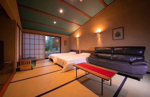 Yufuin Onsen House | INNterHill TSUBASA YUFUIN