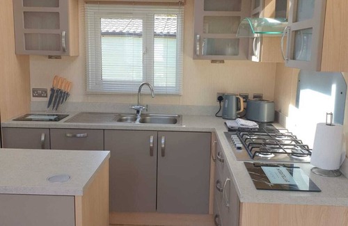 Swarland Cabin | Interstellar - Luxury Hot Tub Lodge