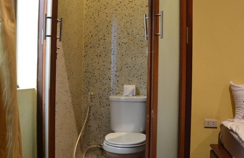 Thakhek Hotel | Inthira Thakhek