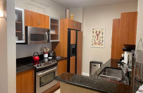 East Ocean Ave Condo | Intracoastal Luxury in Lantana with Marina!