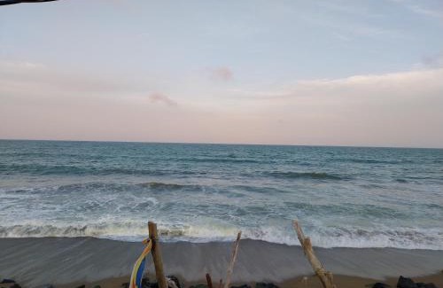 Wadduwa House | Inuli Coco Hut