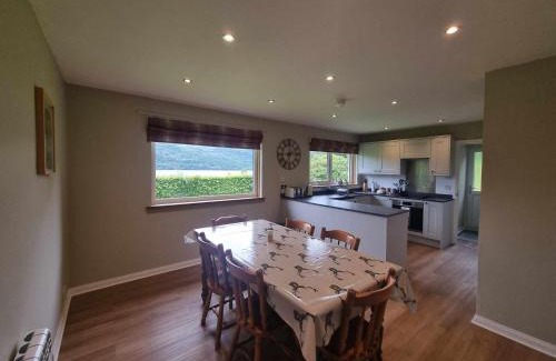 Inveruglas Apartment | Inveruglas Farm Cottage