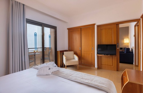 Santa Eulalia del Rio Hotel | Invisa Hotel La Cala