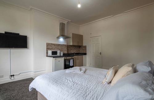 Coventry Apartment | Inviting 1-bed Studio2 in Coventry