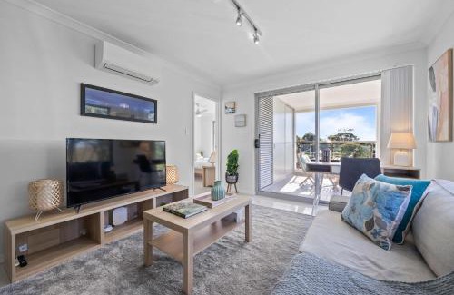 Rockingham Apartment | Inviting 2BR Stay by the Sand at Rockingham