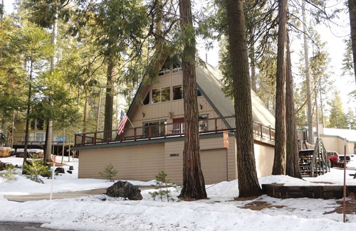 Sierra Cedars Cabin | Inviting 3-Level A-frame Cabin with Spacious Deck, Amenities, Great Location