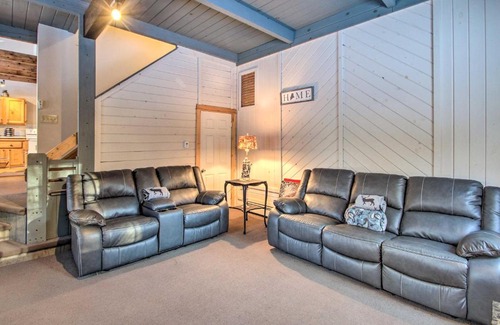 Harrison House | Inviting Countryside Home 4 Mi to Long Lake!