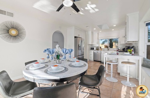 San Carlos House | Inviting Home w/Mountain Views + Pool/Spa