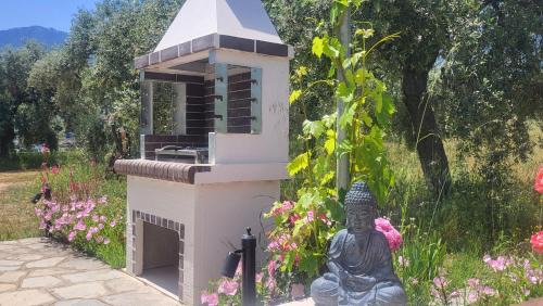 Skala Potamias House | Ioannis Houses - gemütliches Ferienhaus im Olivenhain