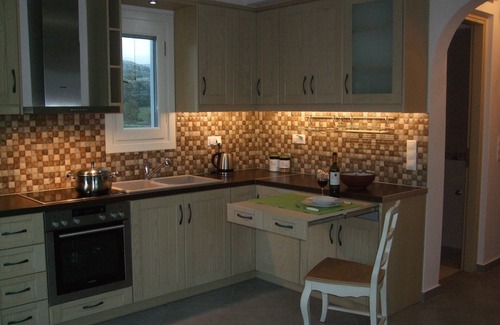 Kastraki House | Irida Vacation Suites