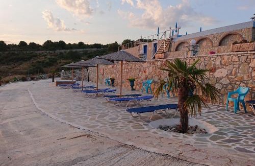 Monastiraki Apartment | Iris Villas