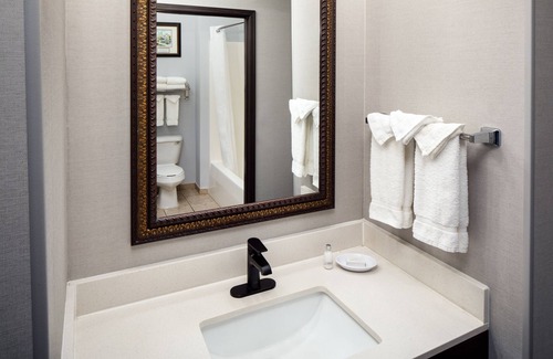 Galena Hotel | Irish Cottage Inn & Suites