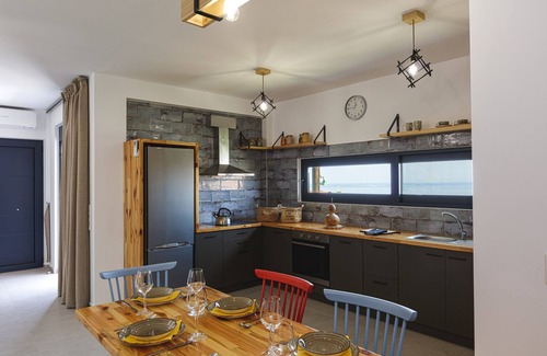 Sfakaki Villa | Iron Villas Crete