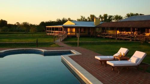 Colonia Carlos Pellegrini Hotel | Irupé Lodge