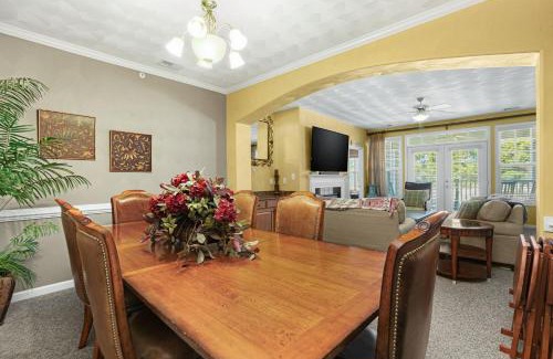 Cape Charles House | Isla Villa - Comfortable Bay Creek townhome with pools & golf!