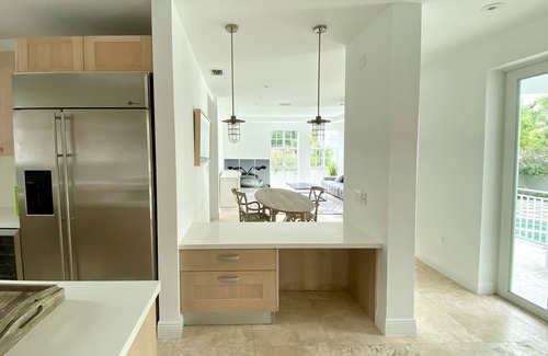 Key Biscayne House | Island Chic!