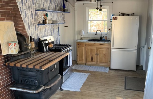 Chebeague Island Cottage | Island cottage getaway