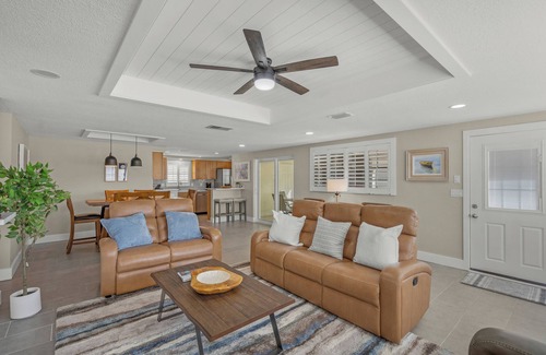 Siesta Key Villa | Island House Beach Resort V1