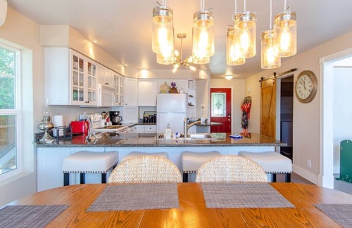 Grapeview House | Island house located on Stretch Island close to Fair Harbor
