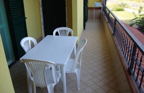 Isola di Capo Rizzuto Apartment | Island of capo rizzuto beautiful apartment in villa