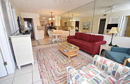 Gulf Shores Hotel | Island Shores 653 2 Bedroom Condo by RedAwning