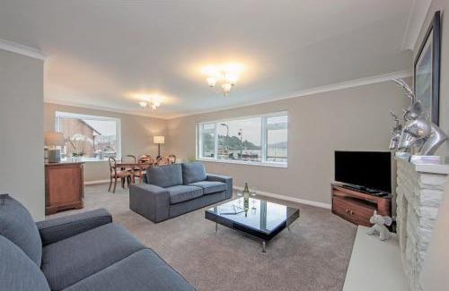 Oban Apartment | Island View