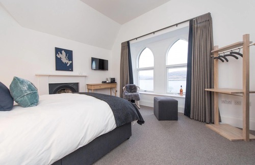 Isle of Raasay Hotel | Isle of Raasay Distillery