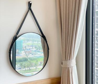 Gia Lam Apartment | It Dust Homestay 2 - The Wooden Apartment