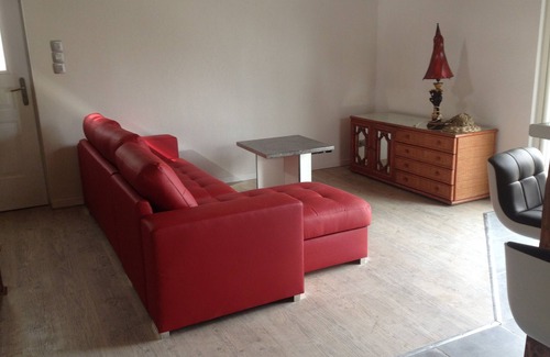 Esperaza House | It is a House of 70 m2 is at Your Disposal With a Garden
