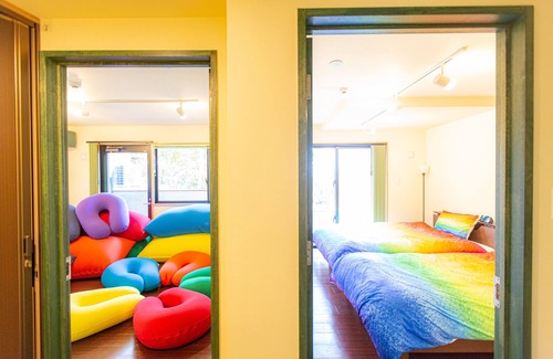 Tamagusuku-son House | It is a private cottage with a theme of "rainbow" newly built in Tamaki, Nanjo City, southern Okinawa Island (November 2019)