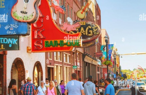 Sobro Resort | It's always 5 o'clock somewhere in Downtown Nashville resort!