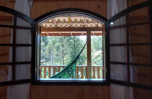 Visconde de Maua House | It's close to the center, cozy and ideal for resting and sightseeing.