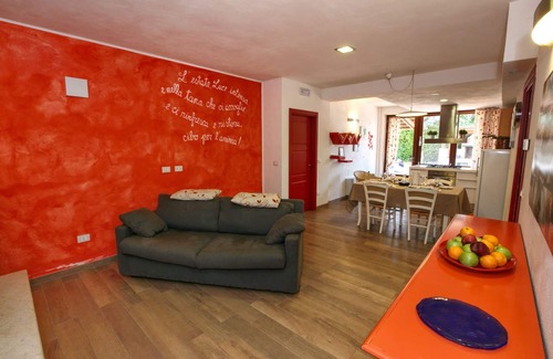 San Valentino In Abruzzo Villa | Belvilla by OYO Villa Insieme