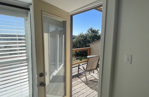 Comanche Point At Point Venture House | It’ Shore to Be a Great Stay!