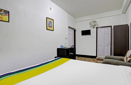 Laitumkhrah Hotel | Itsy By Treebo - Shelter Inn