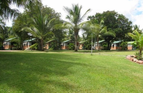 Kununurra RV Rental | Ivanhoe Village Caravan Resort