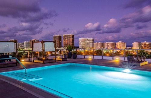 Bay Harbor Islands Apartment | Ivory on the Bay