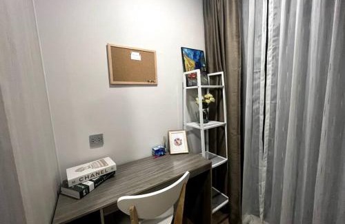 Chan Kasem Apartment | Ivory Ratchada-Ladprao Huai Khwang Night Market Condo