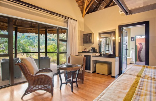 Pilanesberg National Park Cabin | Ivory Tree Game Lodge