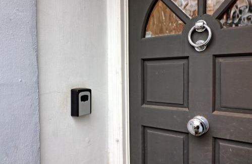 Westcliff-on-Sea Bed & Breakfast | Ivy Comfy stay