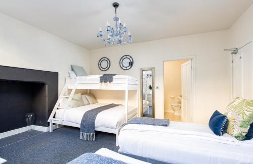 Upper Town House | Ivy House