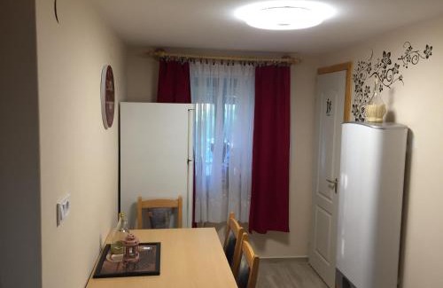 Doba Apartment | Izabella Vendégház Somló