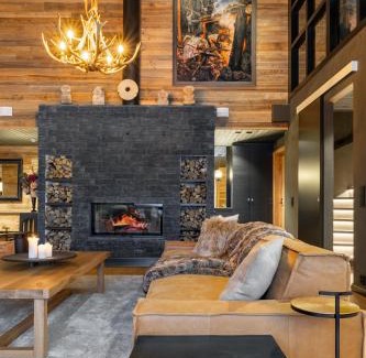 Sirkka Apartment | Jänkä Penthouse