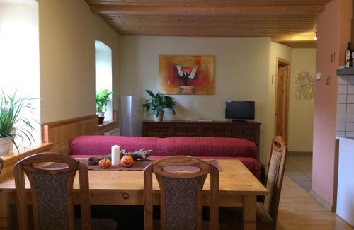 Lohmen Apartment | Jörgs Ferienwohnung Lohmen