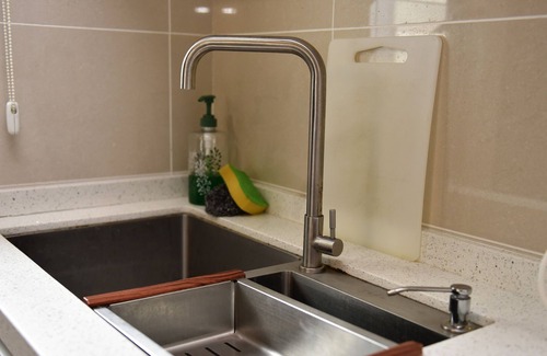 Bandar Tun Razak Hotel | J Dupion Residence by Greater Stay